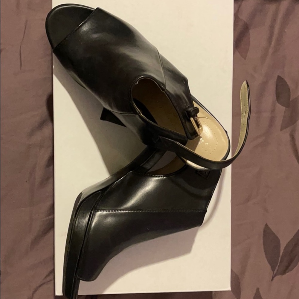 Black open toe heels